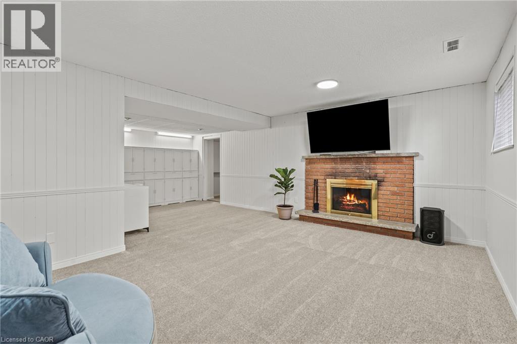 5090 Blackheath Road Property Photo 23