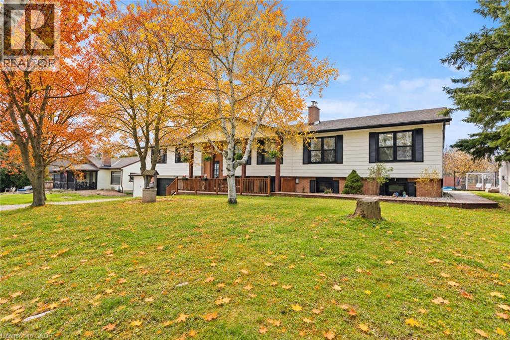 5090 Blackheath Road Property Photo 38
