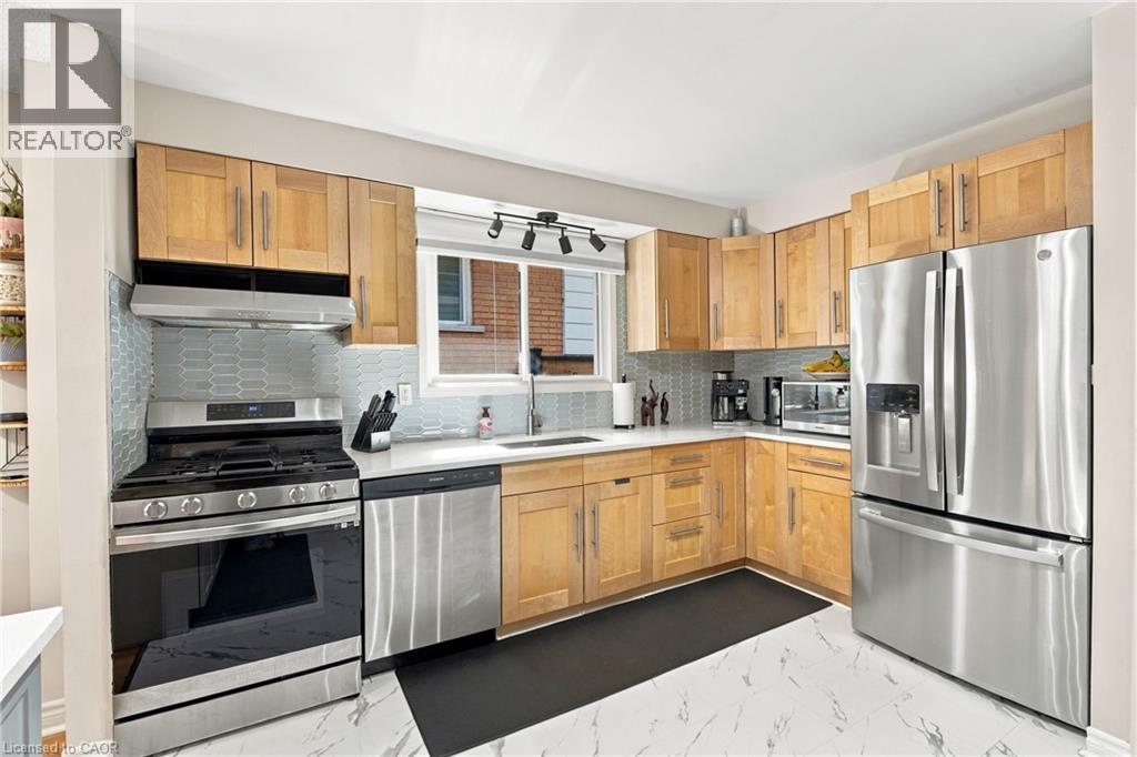 12 Glamis Court Property Photo 6