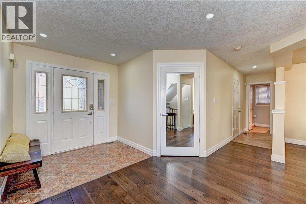 733 Chesapeake Drive Property Photo 4