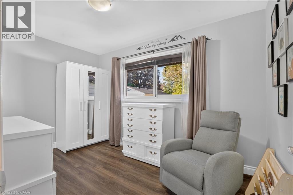 8 Fifth Avenue Property Photo 20