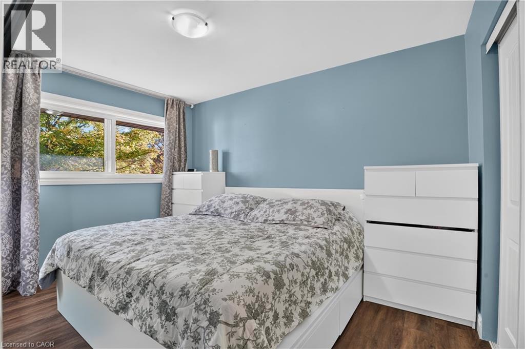 8 Fifth Avenue Property Photo 22