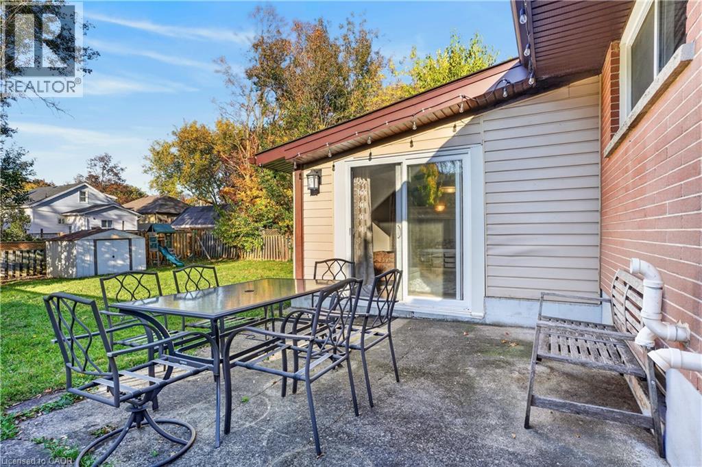 8 Fifth Avenue Property Photo 40