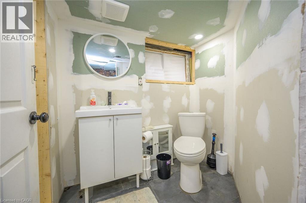 372 Beach Road Property Photo 25