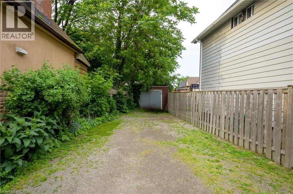 372 Beach Road Property Photo 28