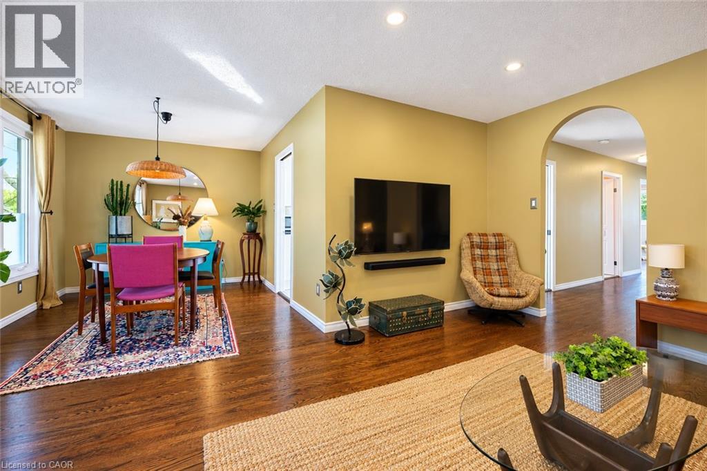 36 Hanover Place Property Photo 10