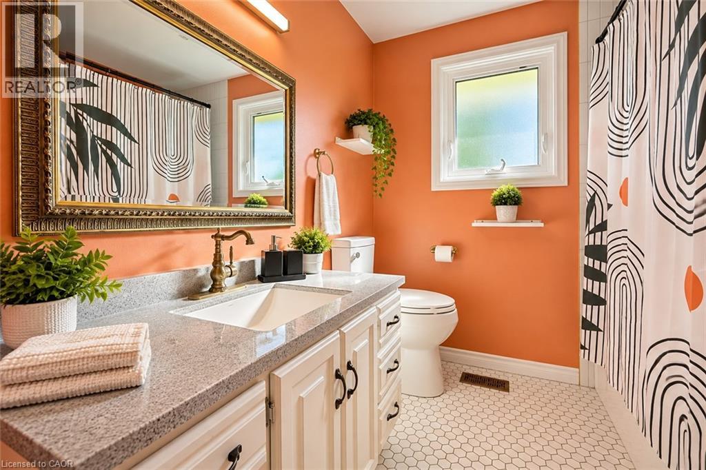 36 Hanover Place Property Photo 17