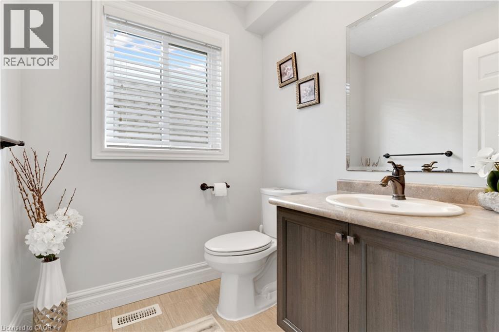 343 Steepleridge Street Property Photo 4