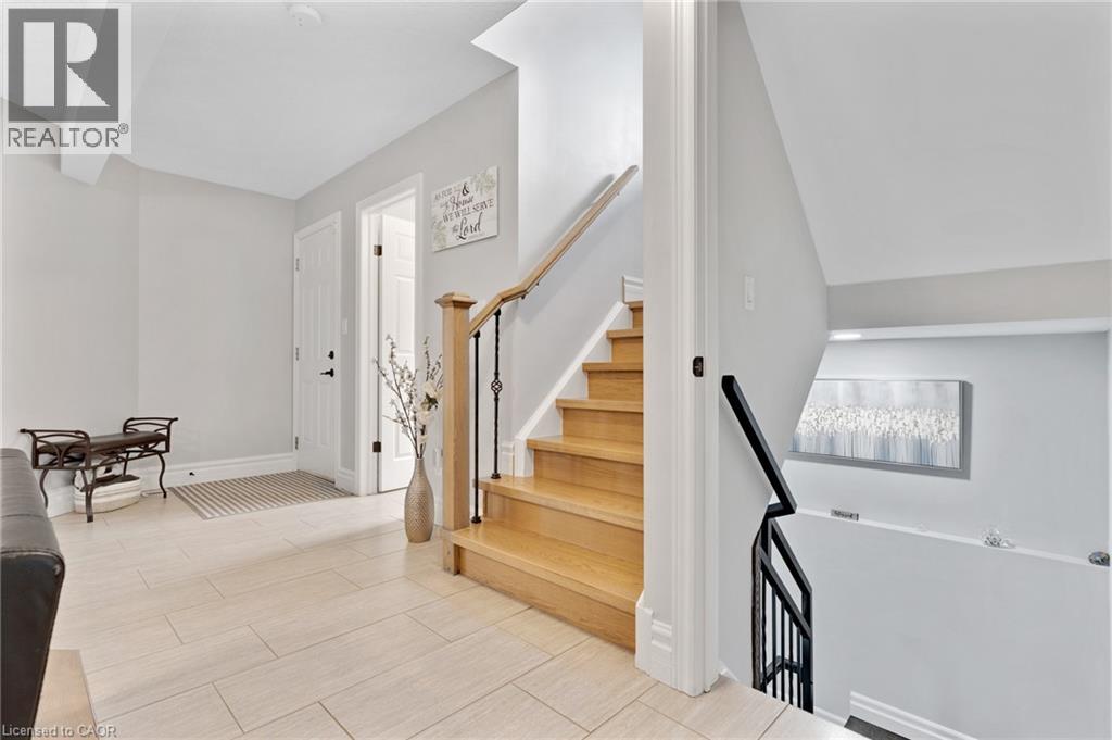 343 Steepleridge Street Property Photo 17