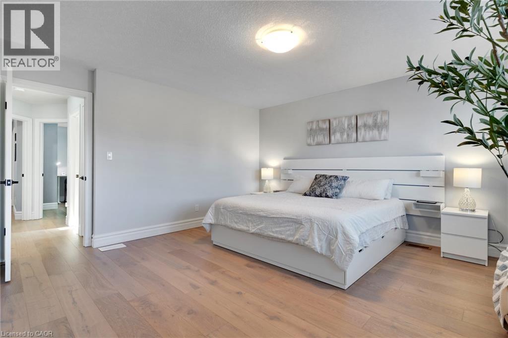 343 Steepleridge Street Property Photo 27