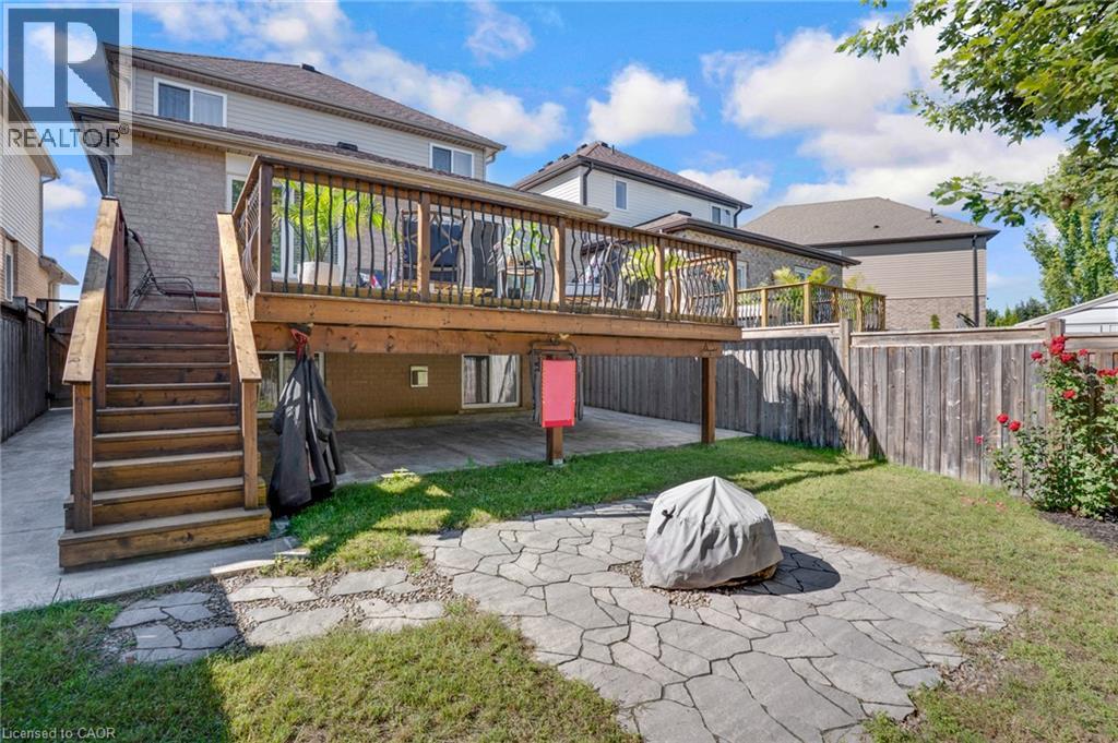 343 Steepleridge Street Property Photo 39