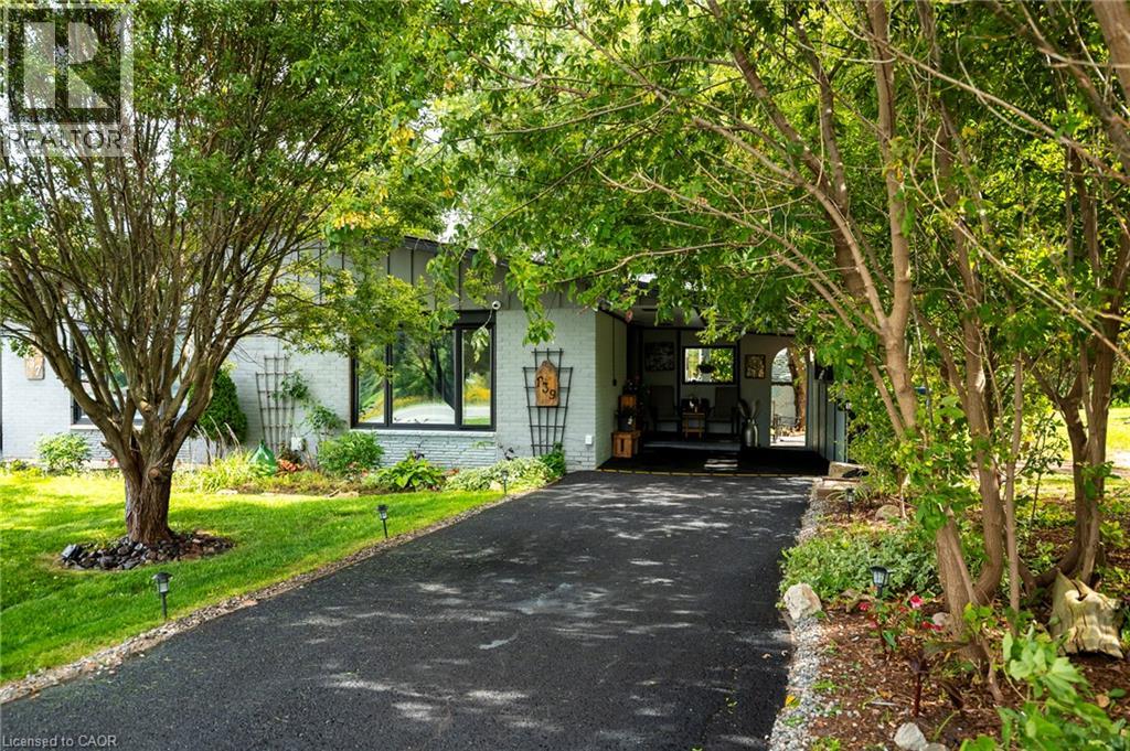 139 Town Line Property Photo 1