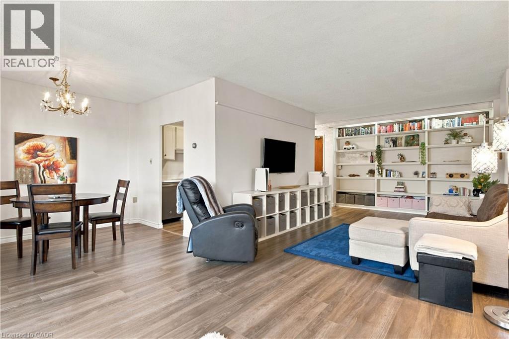 45 Westmount Road N Unit# 202 Property Photo 10