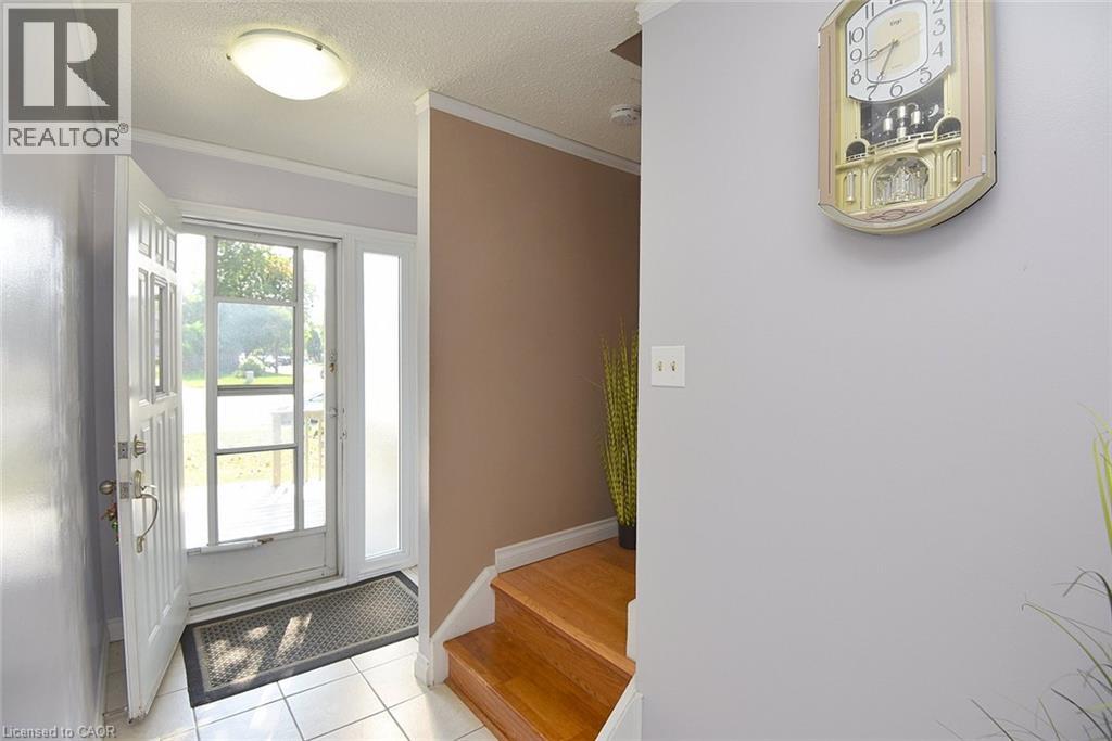100 Golden Orchard Drive Property Photo 5