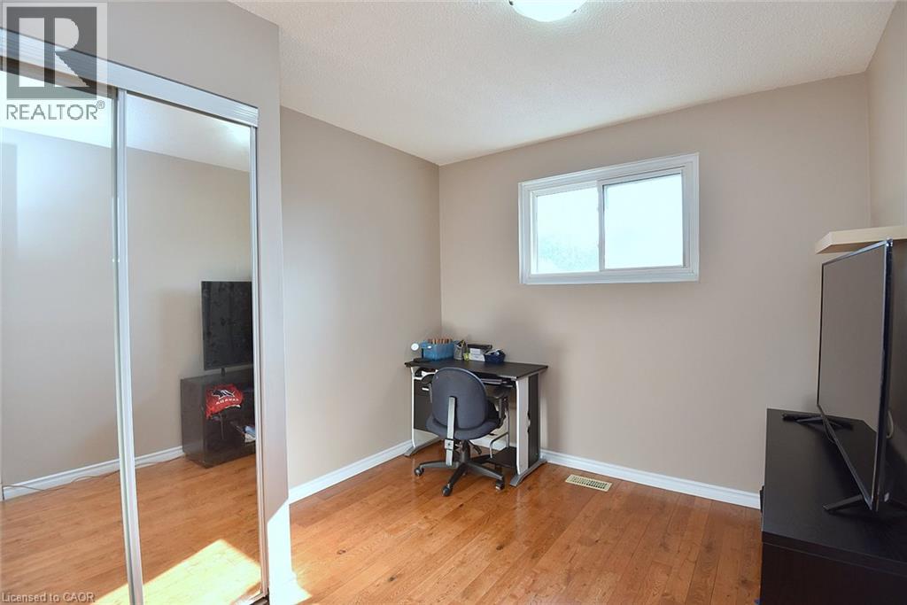 100 Golden Orchard Drive Property Photo 22