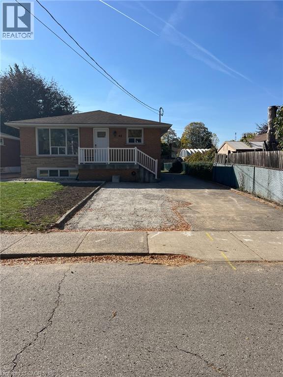 42 Woodman Drive S Unit# Lower Property Photo 1