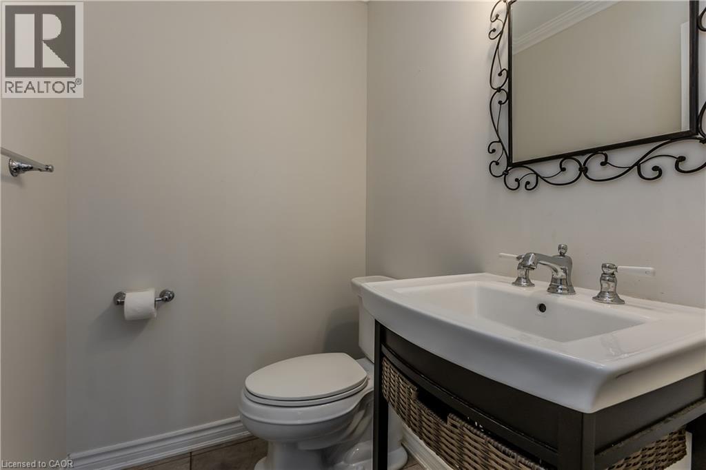 1327 Hazelton Boulevard Property Photo 16