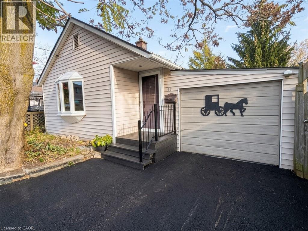 42 EMERY Street W Property Photo 1