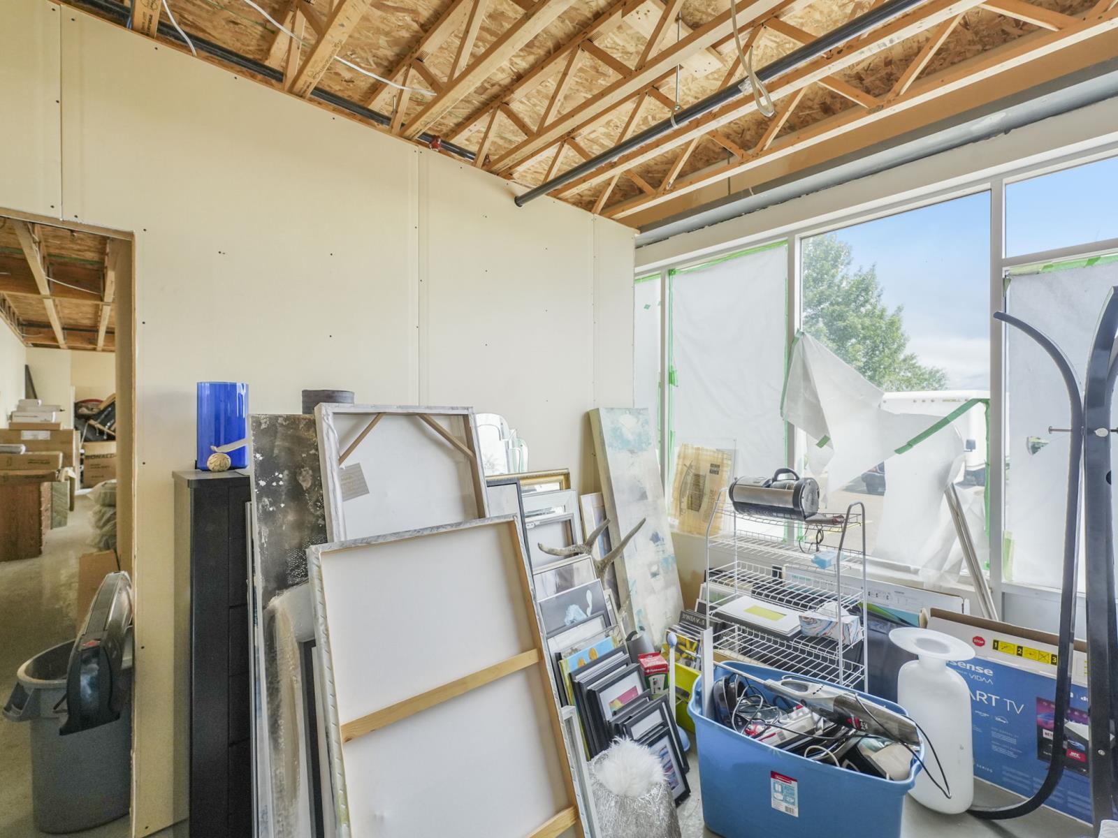 15454 131 Avenue Property Photo 34