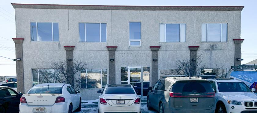 10351-10353 60 Avenue Property Photo 9