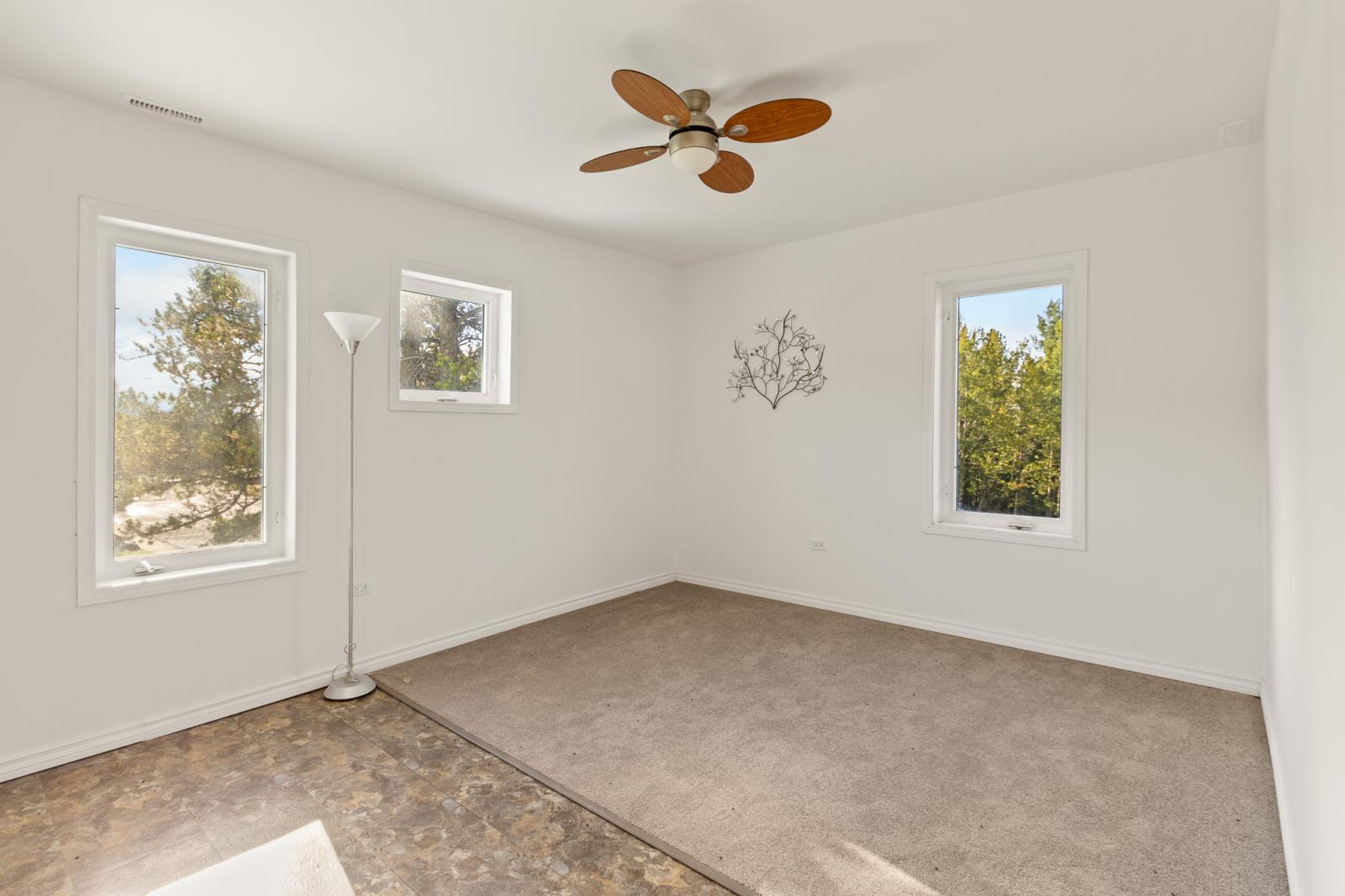 102 2 Avenue Property Photo 41