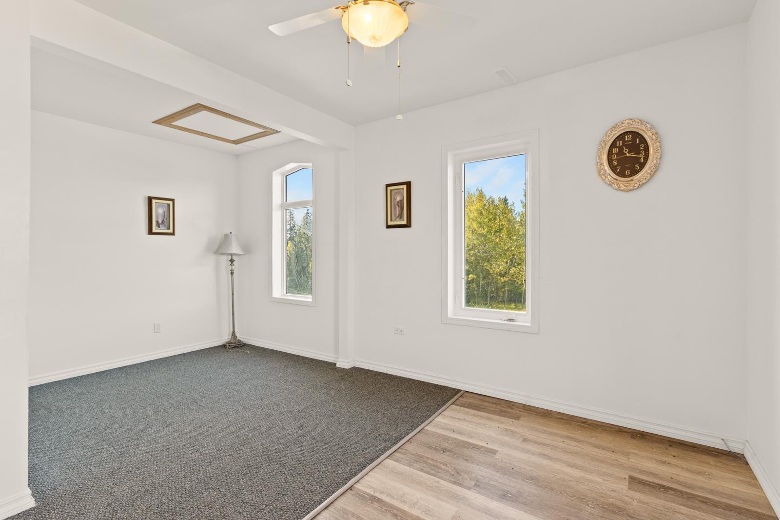 102 2 Avenue Property Photo 45