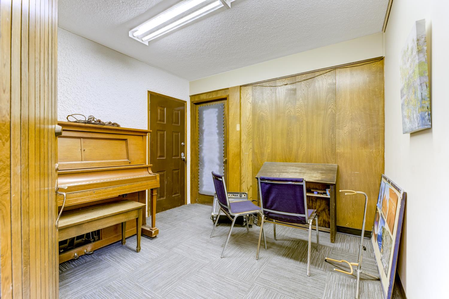 10848 82 Avenue Nw Property Photo 19
