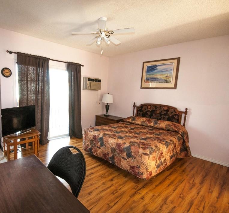 4801 53 St Property Photo 5