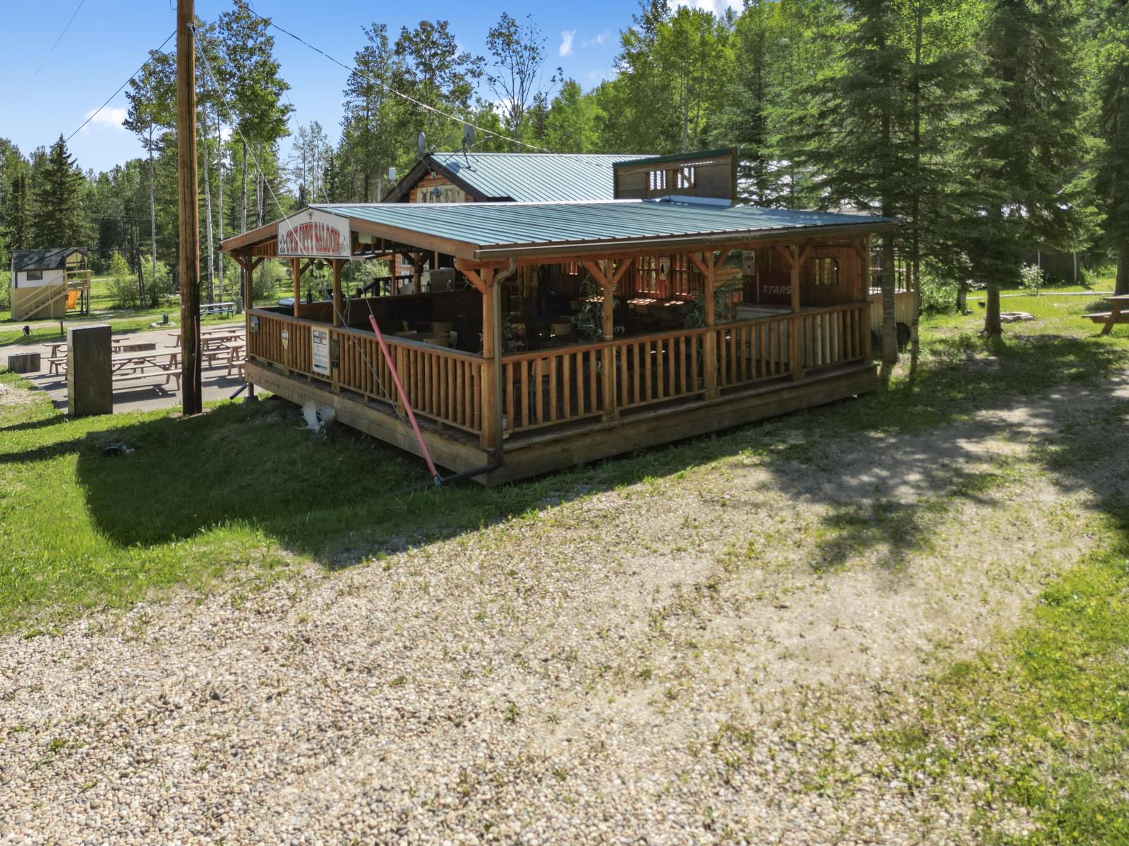 4836a 53 Ave Property Photo 11