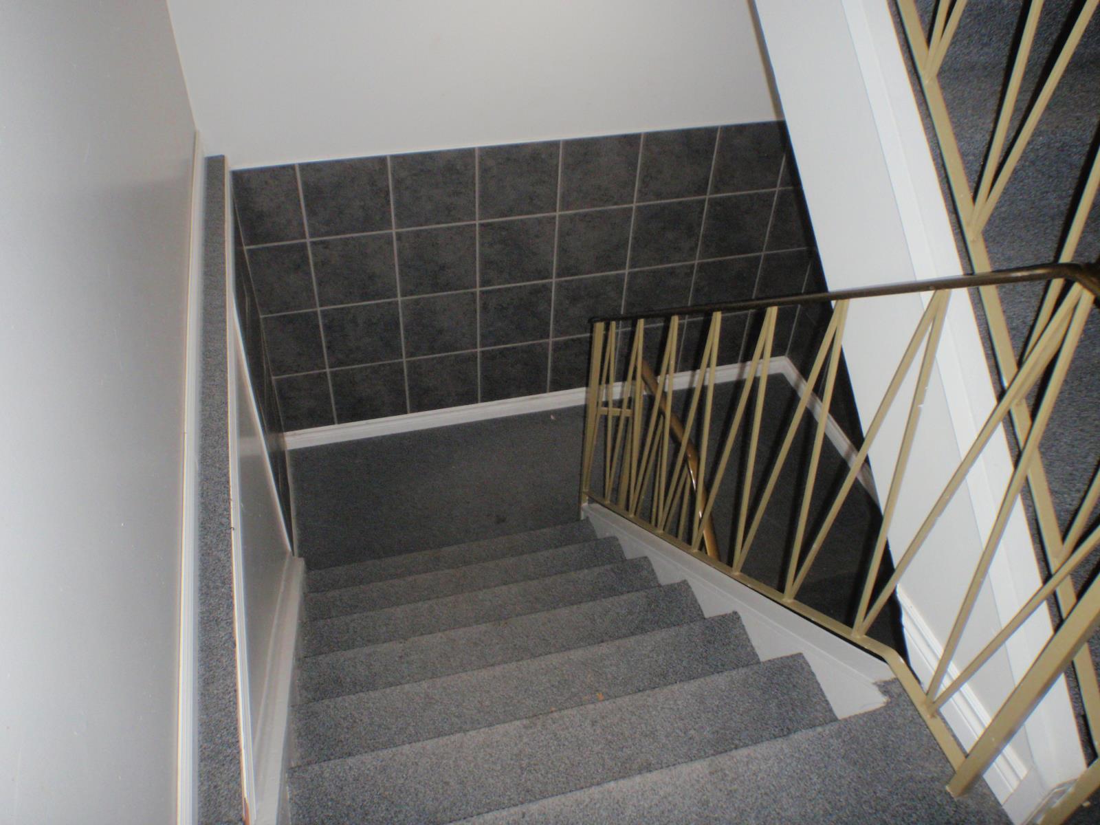 5135 52 Avenue Property Photo 12
