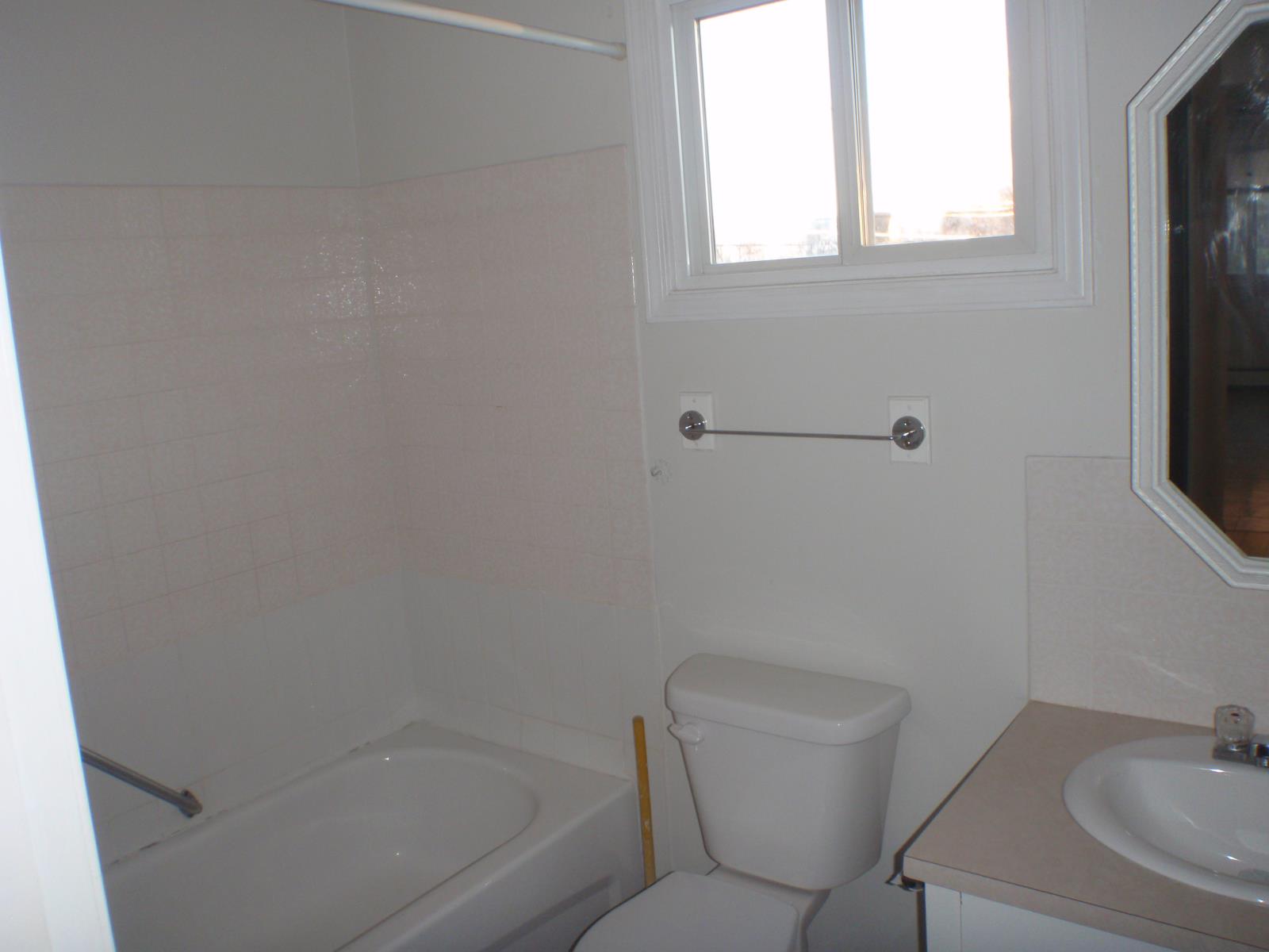 5135 52 Avenue Property Photo 30