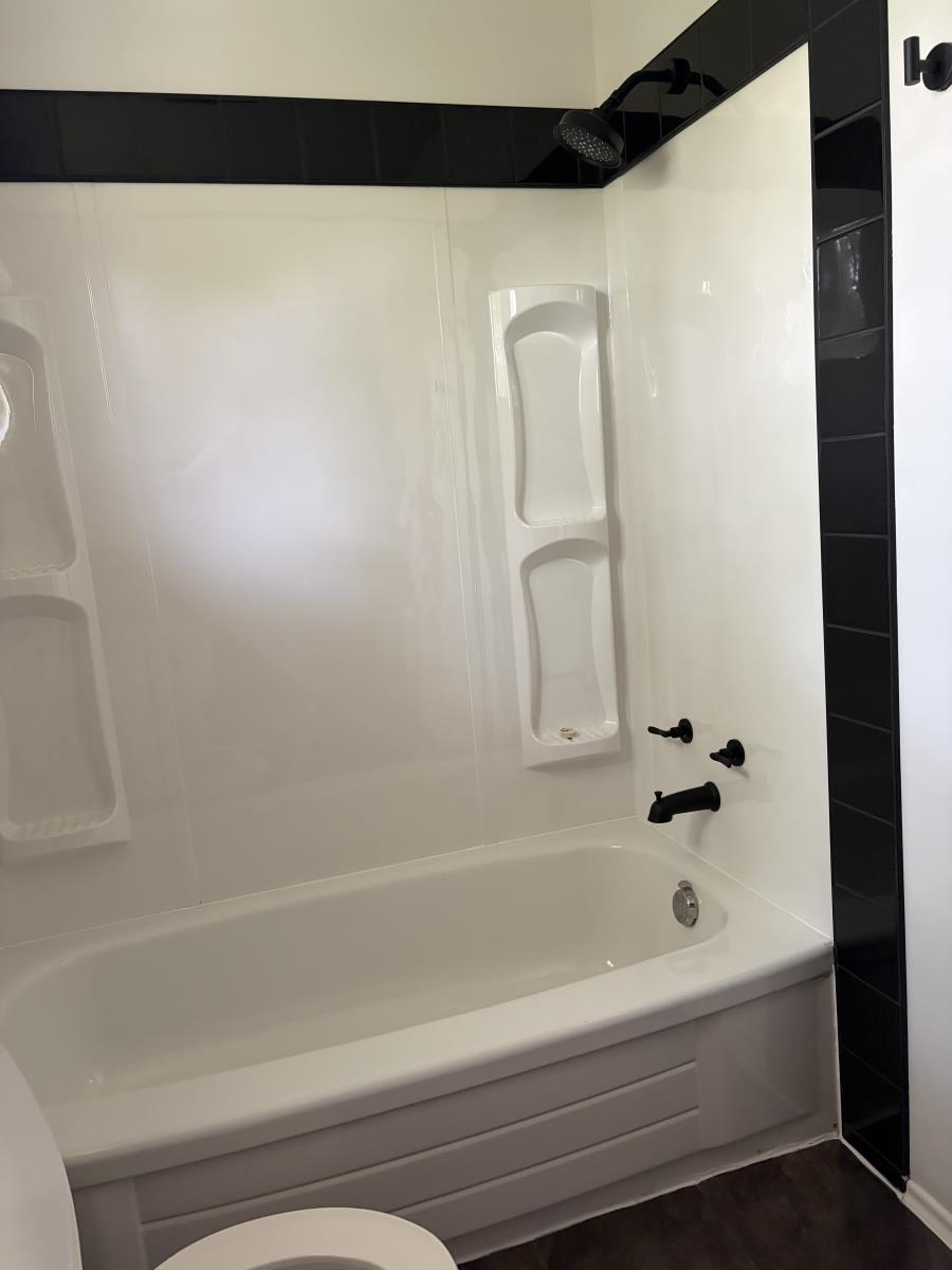 5135 52 Avenue Property Photo 38