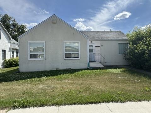 4826 50 Ave Property Photo 79