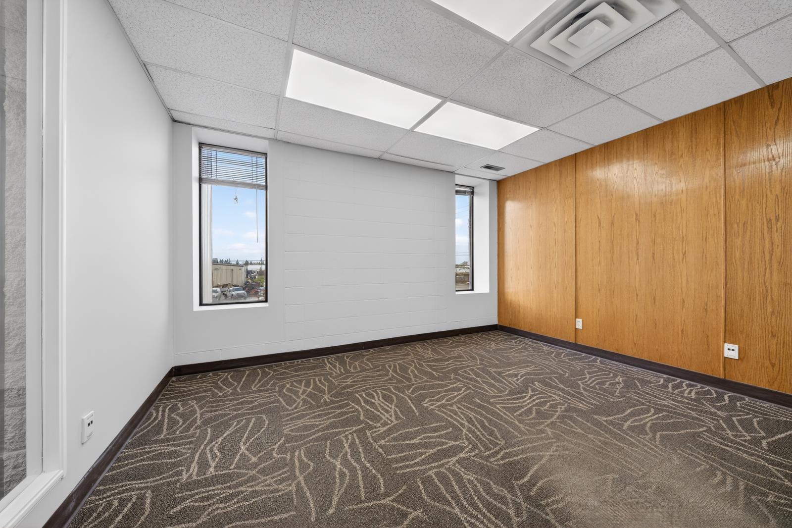 10821 209 St Nw Property Photo 18