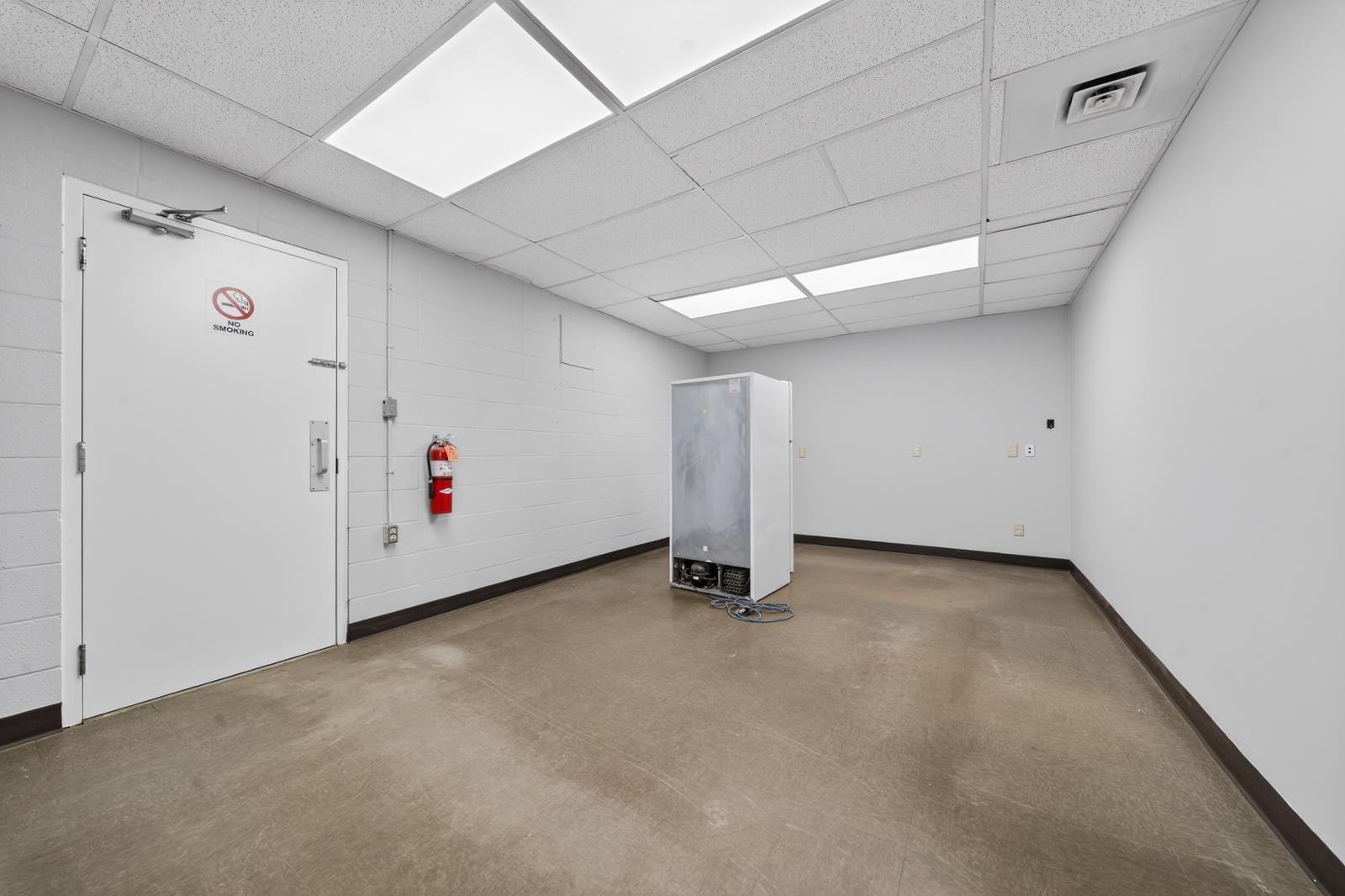 10821 209 St Nw Property Photo 21