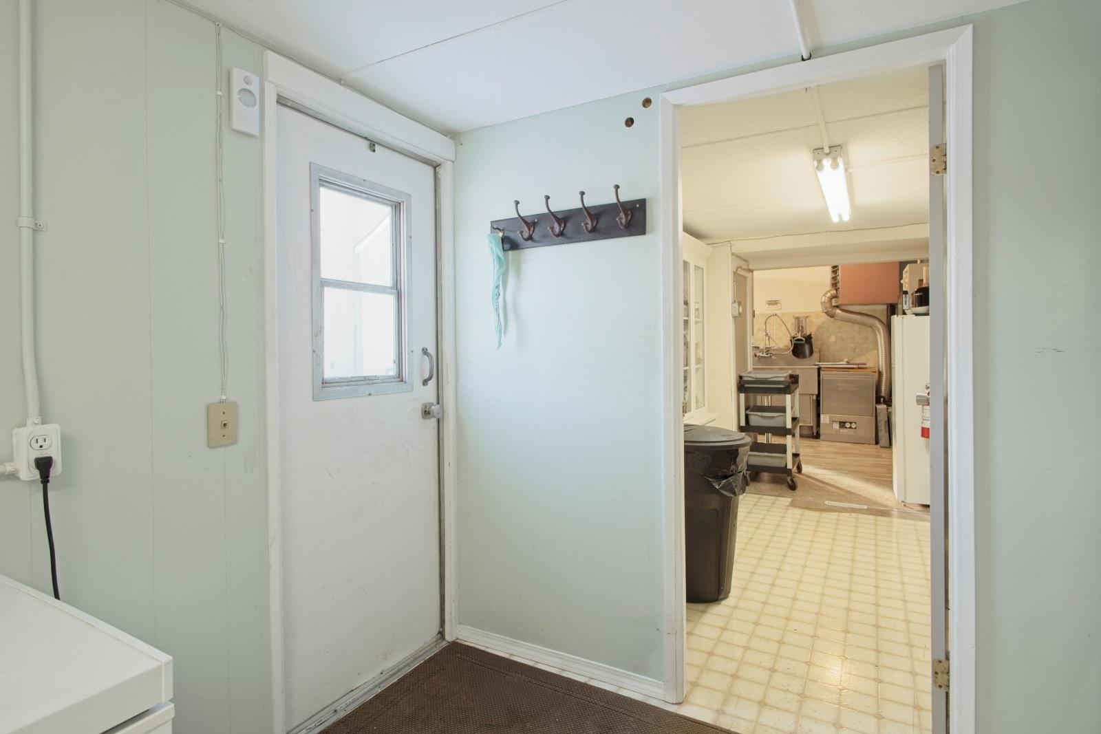 13 State Ave Property Photo 32