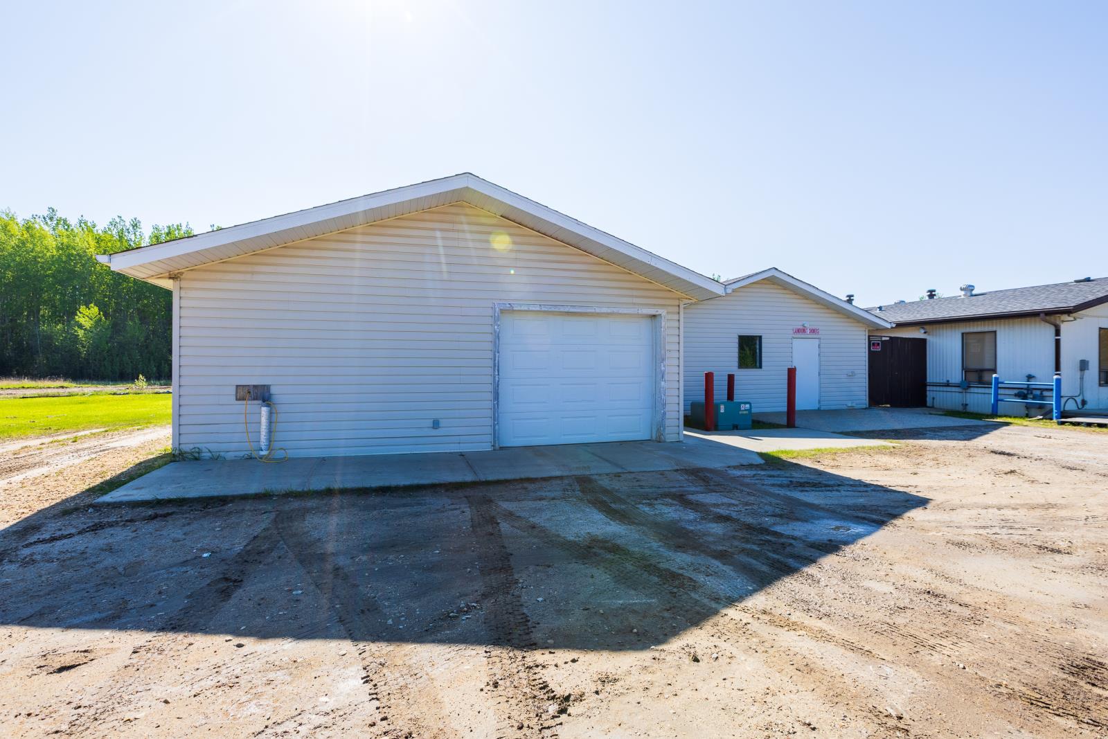 Hwy# 813, Ab Property Photo 10