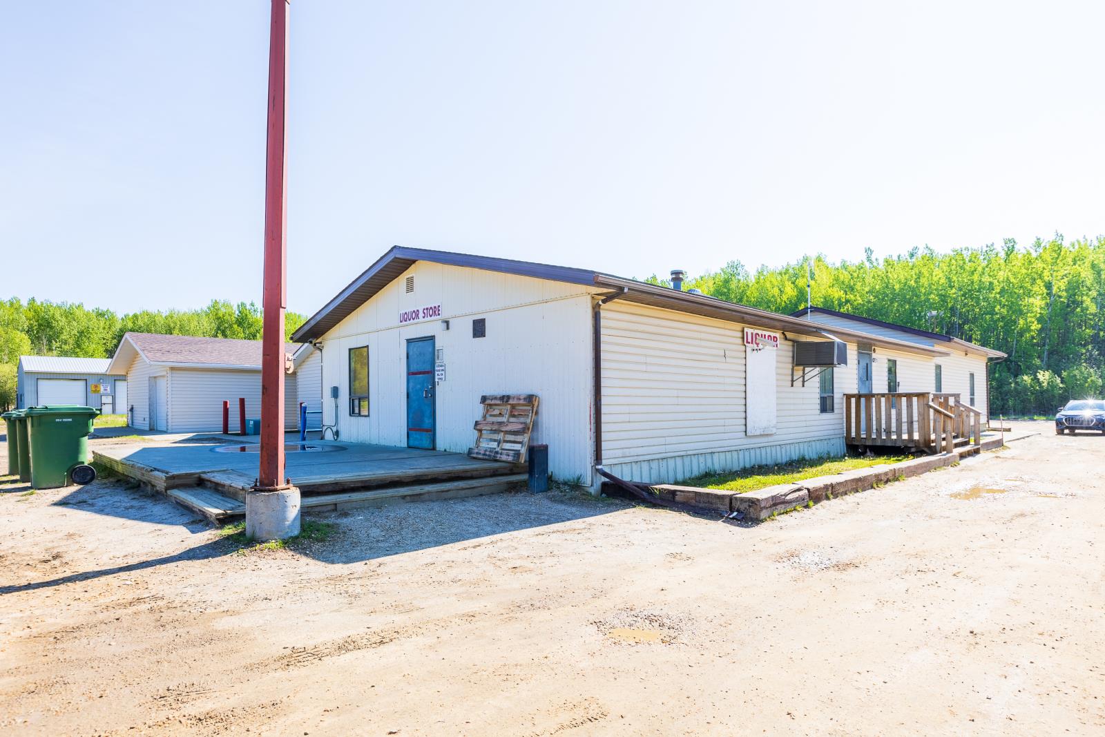 Hwy# 813, Ab Property Photo 16