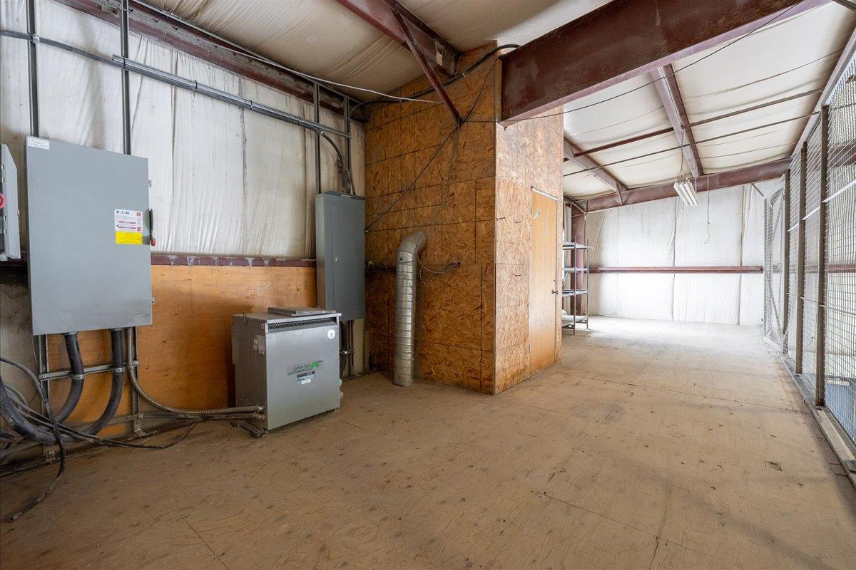 51001 Range Road 192 Property Photo 15