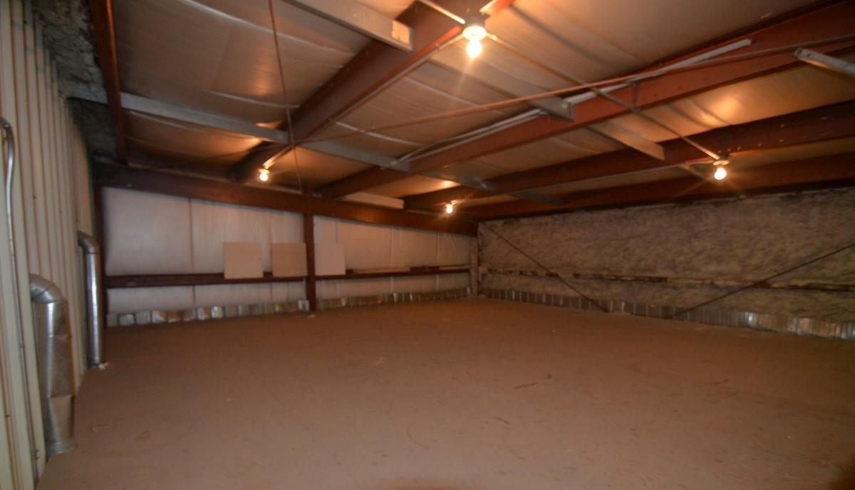 5018 52 Ave Property Photo 25
