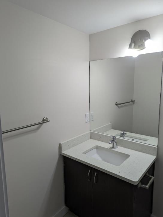 12505 111 Ave Nw Property Photo 6