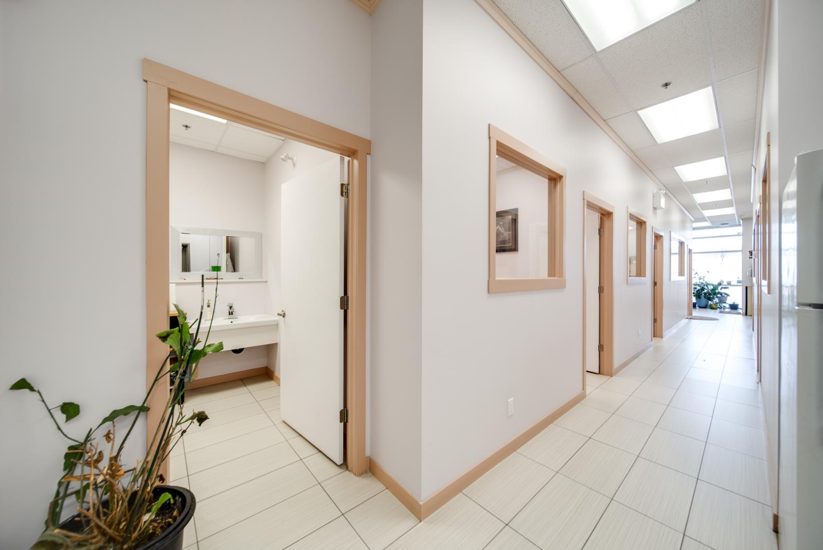 16632 71 Street Property Photo 18