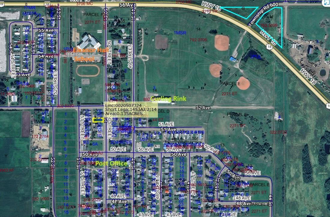 5028 50 Street Property Photo 1