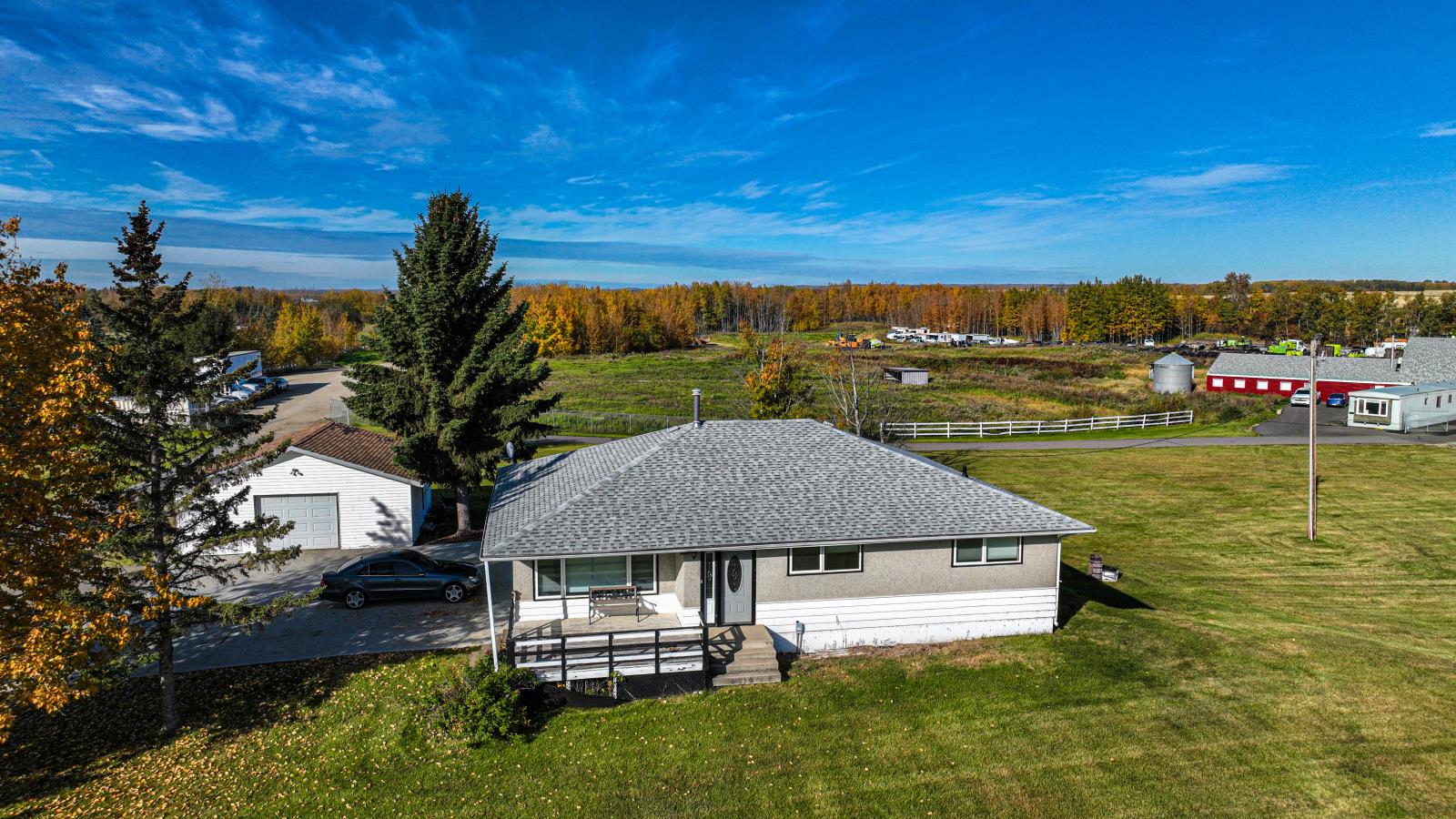 53314 Highway 44 Property Photo 12