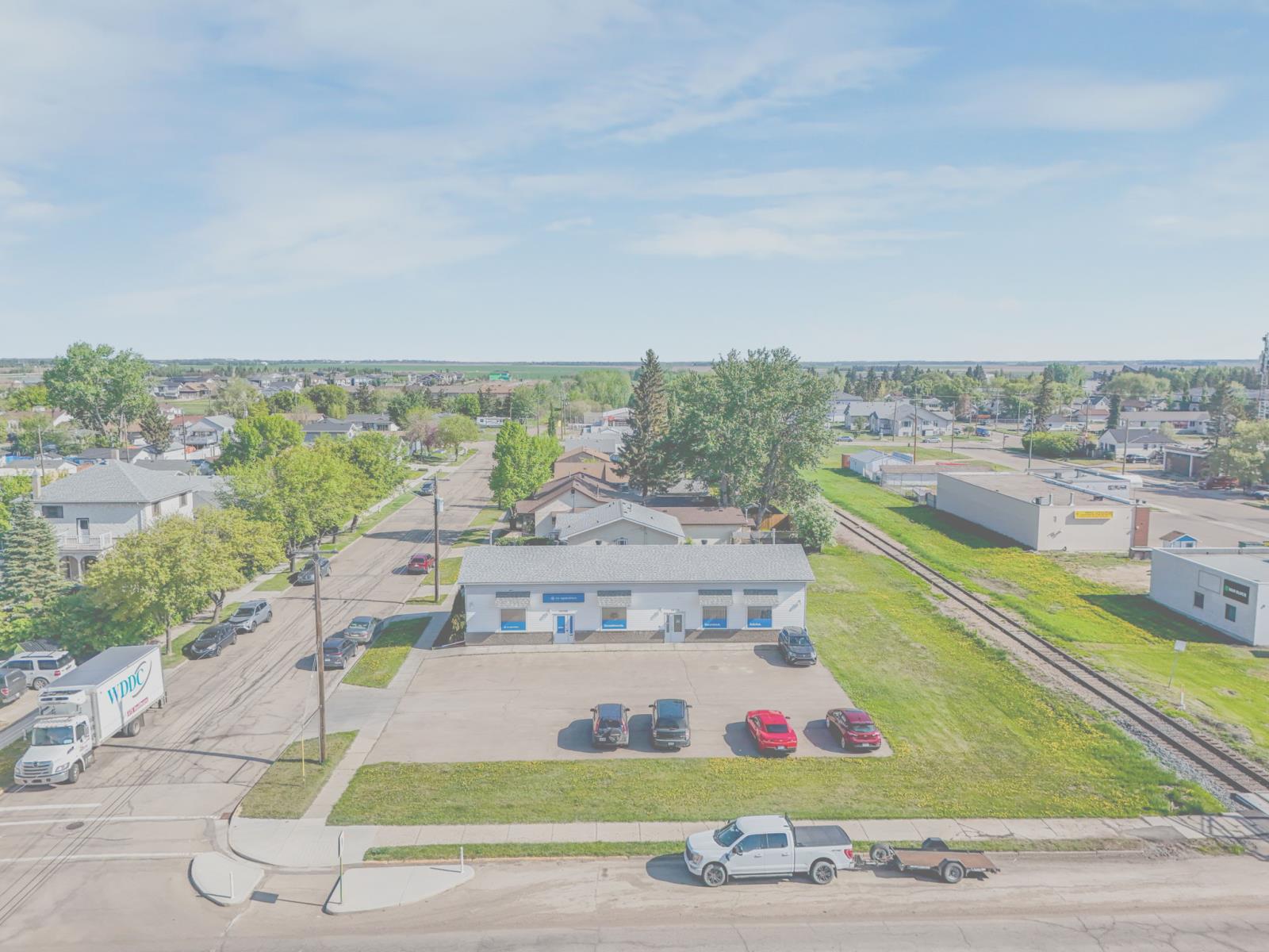 10306 100 Avenue Property Photo 7