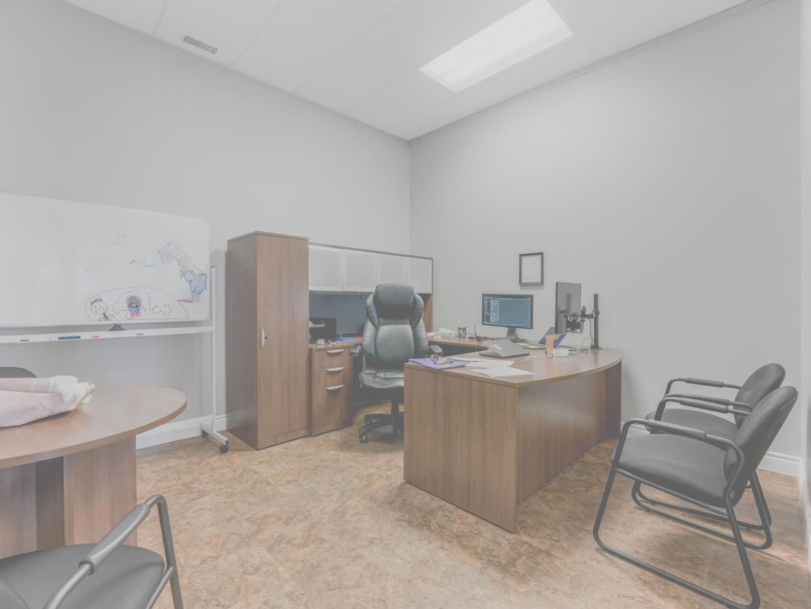 10306 100 Avenue Property Photo 33