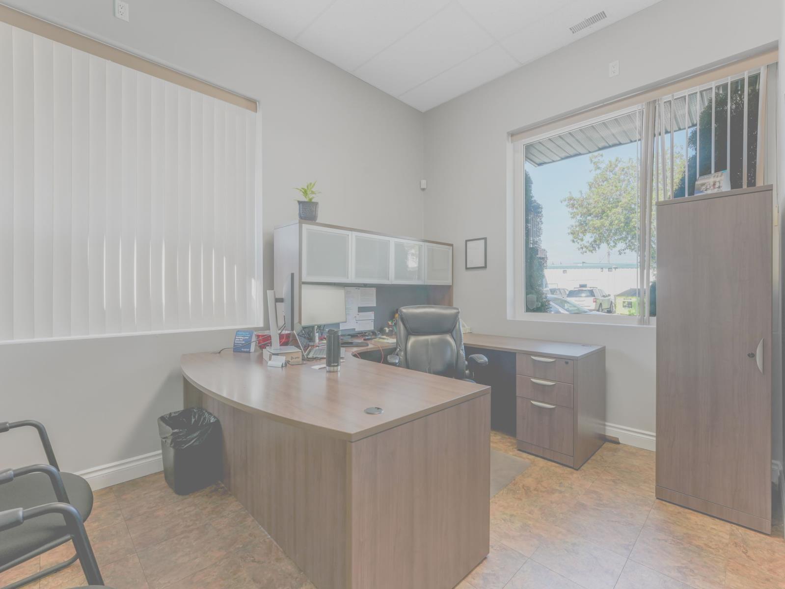 10306 100 Avenue Property Photo 36