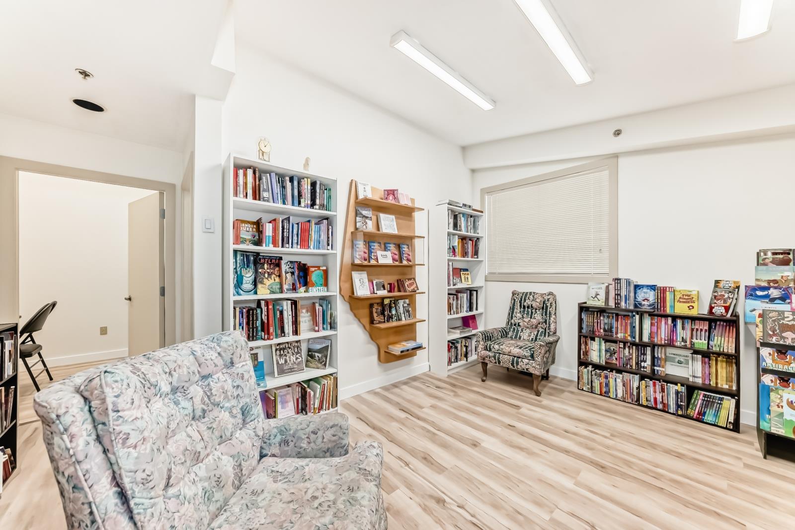 10086 164 St Nw Property Photo 14