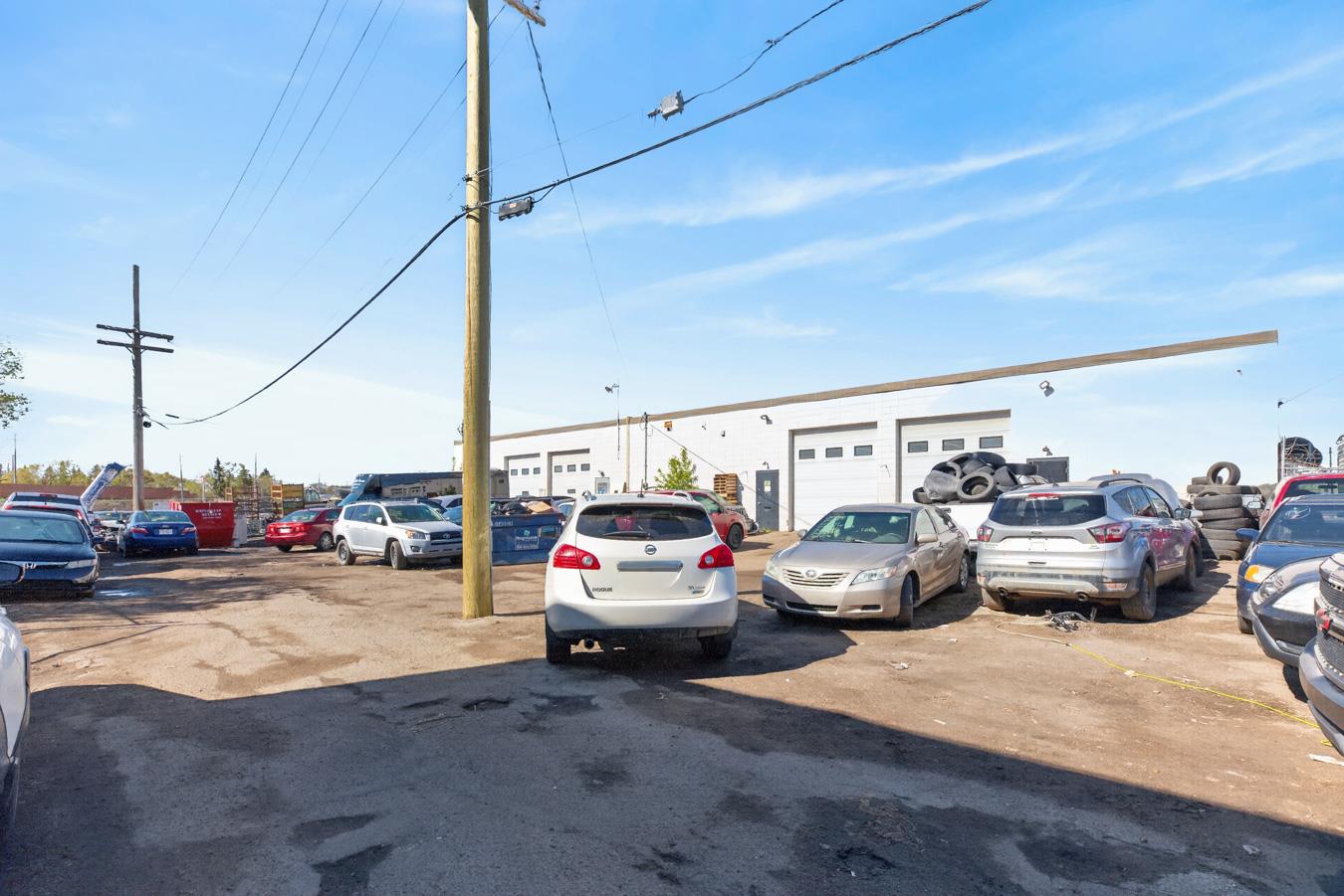 12525 127 Street Property Photo 11