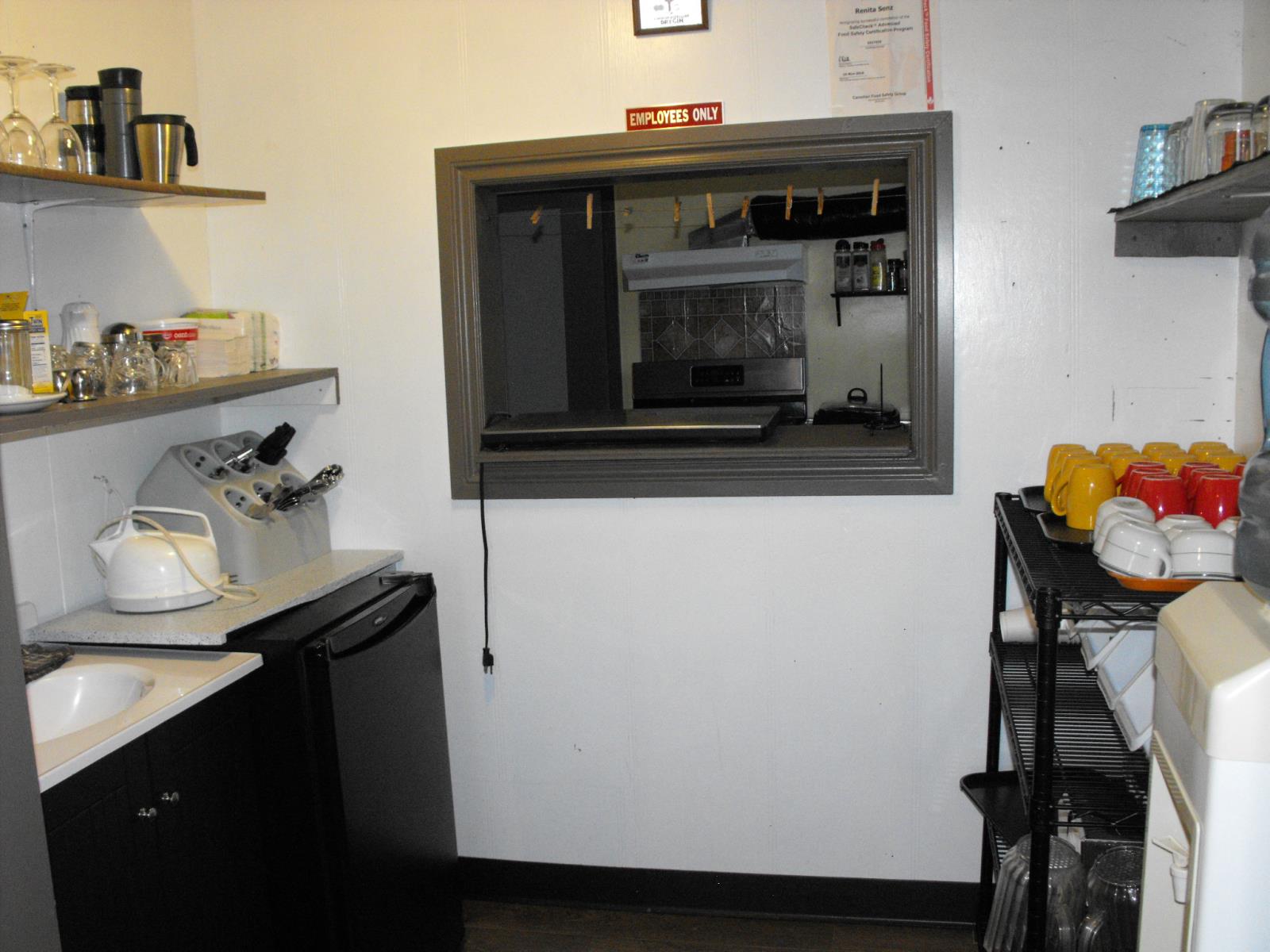 18 Centre Street Property Photo 7
